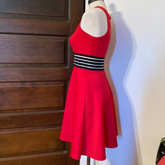 Urban Rose Red Dress - Picture 2 of 4
